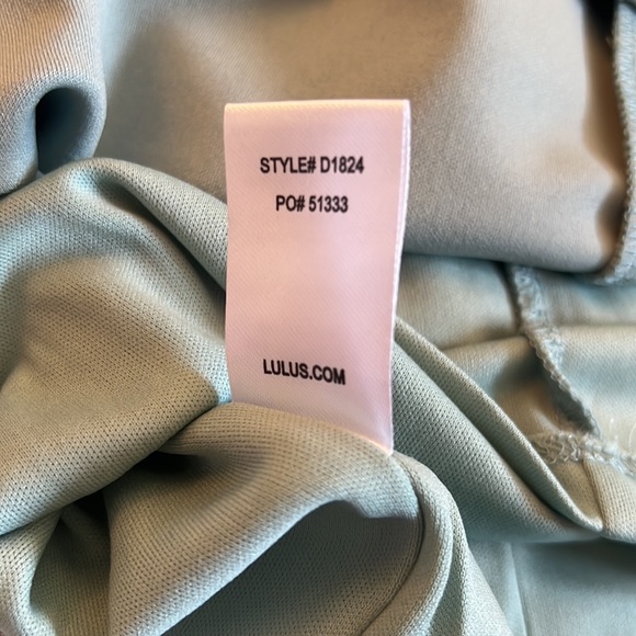 Lulus Size L MOCK NECK CUTOUT BODYCON DRESS - Picture 5 of 7